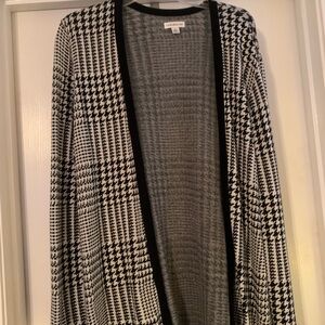 Croft & Barrow Black and White Houndstooth Cardigan